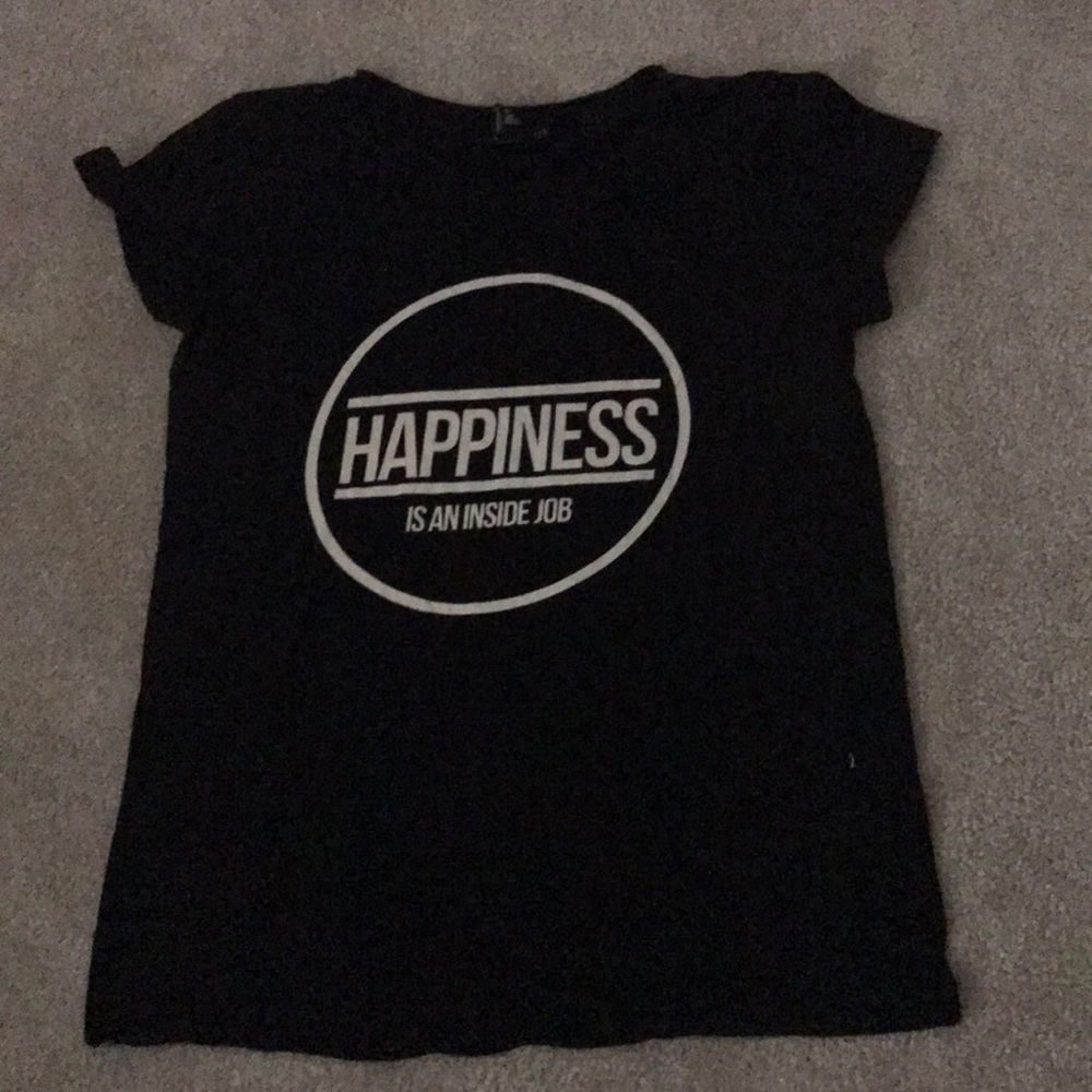 Black Forever 21 “Happiness is an inside job” tee